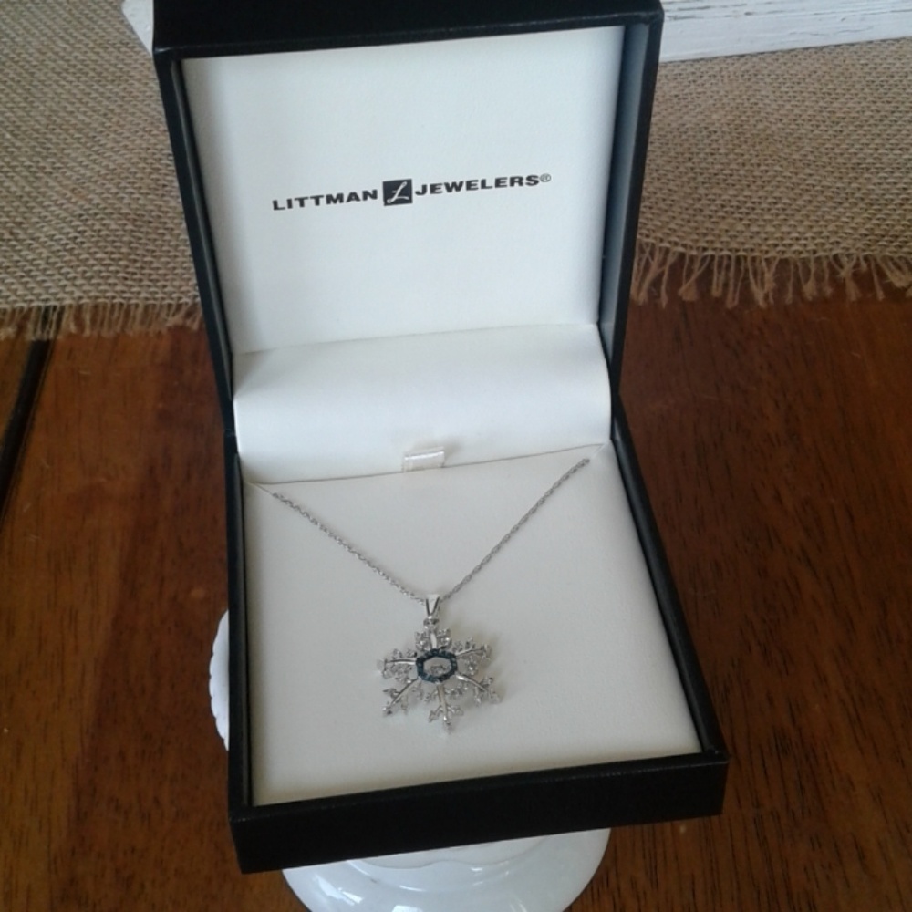 Never used necklace